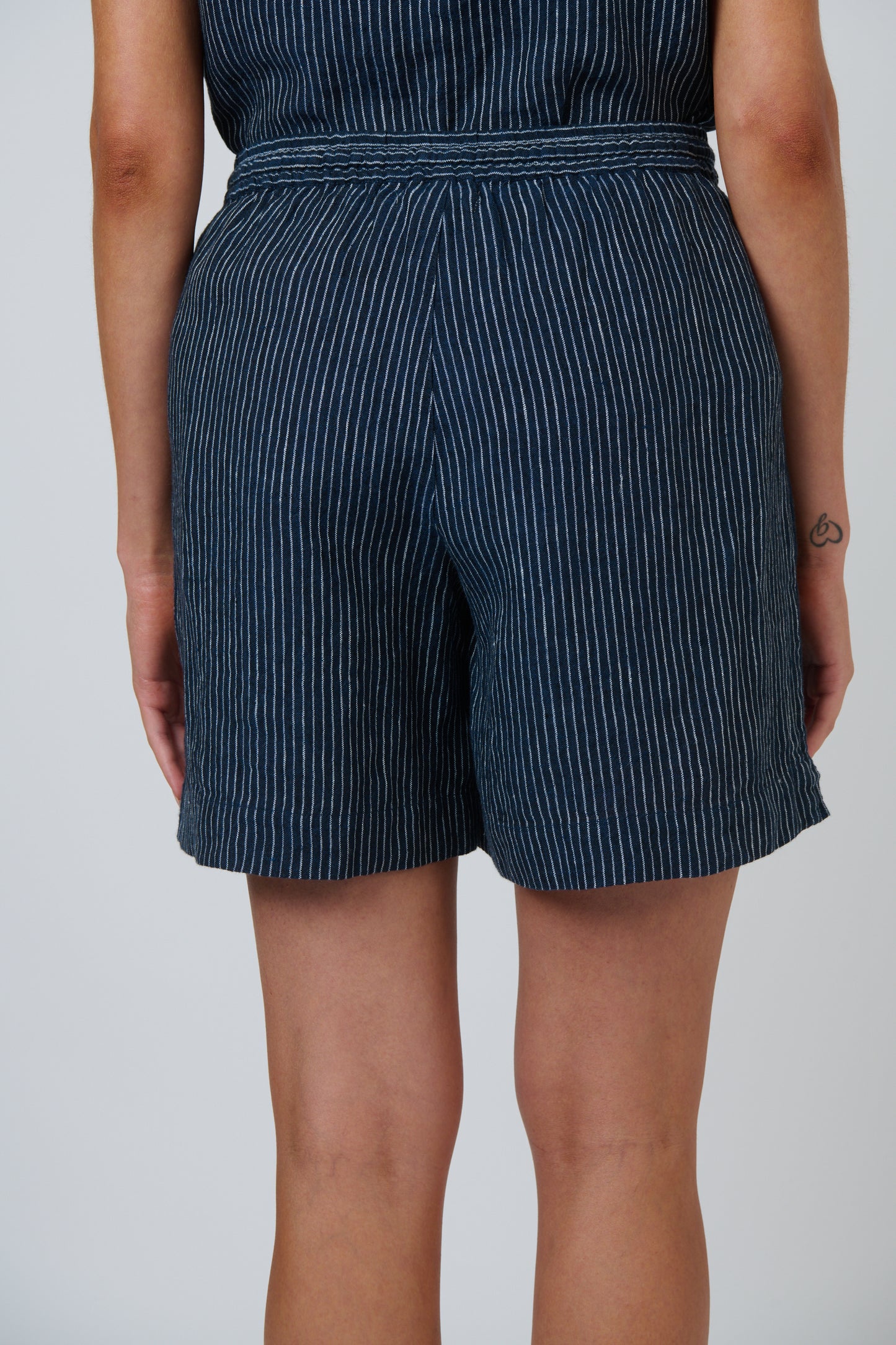 Streamlined Shorts - GA477