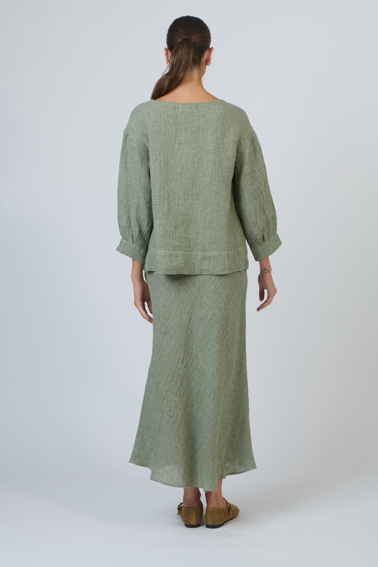 GA674- Naturals by O & J Top