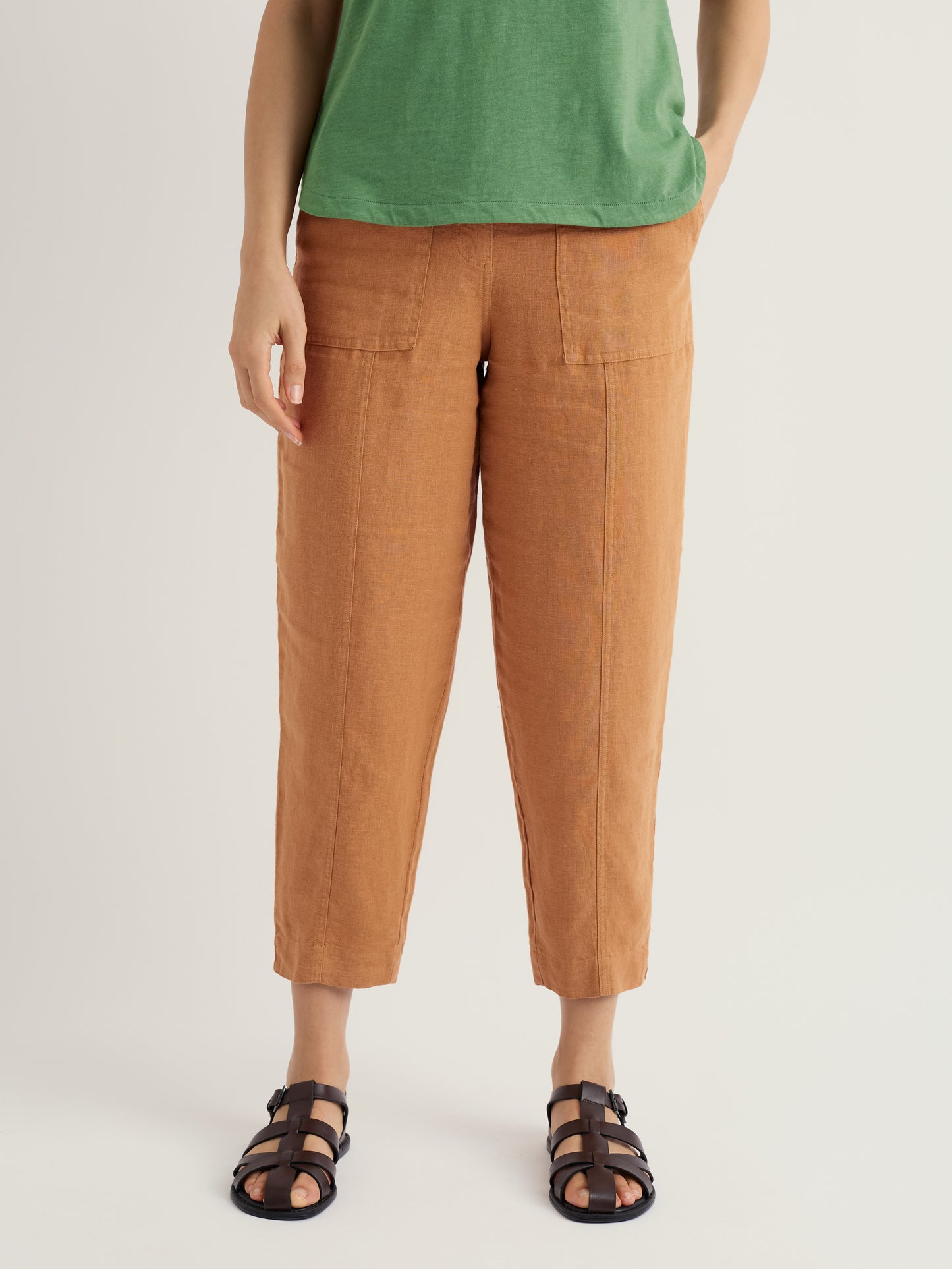 Saltings Tapered Linen Cropped Trousers