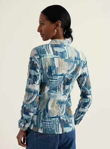 Larissa Shirt
