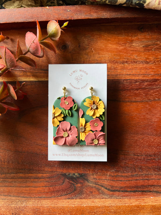 Green Spring Floral Earrings - Arch